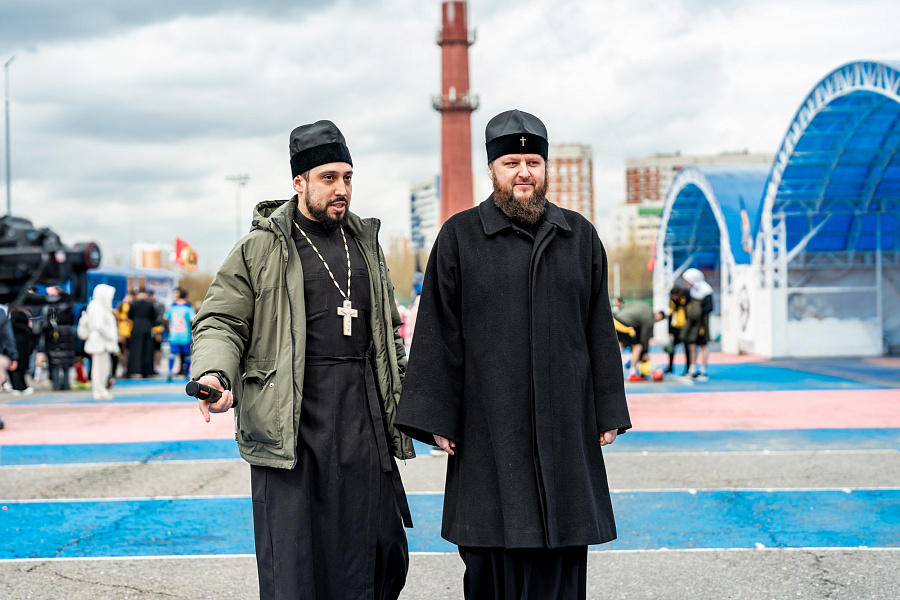 I турнир по мини-футболу на кубок архиепископа Подольского и Люберецкого Аксия на стадионе «Труд» города Подольска